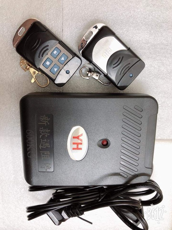 Làm remote cửa cuốn quận 4